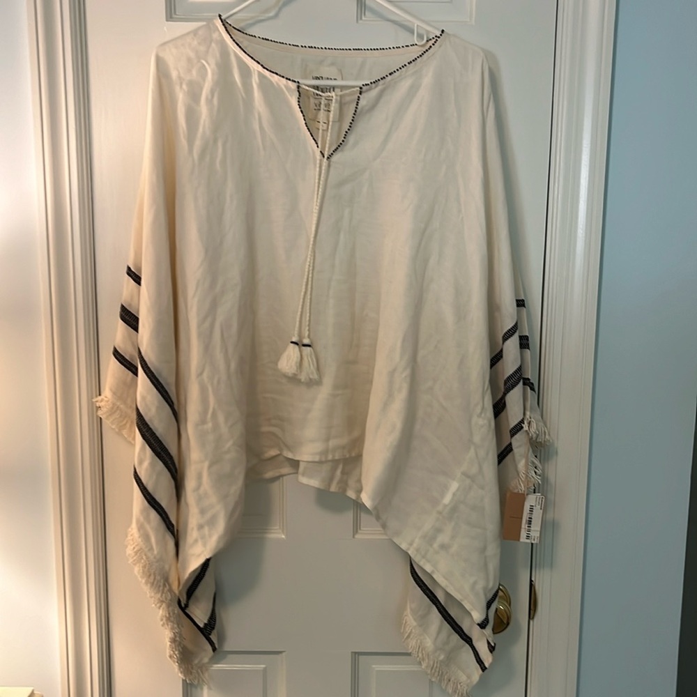 Velvet by Graham and Spencer summer poncho.  Gorgeous fabric bead and embroidery